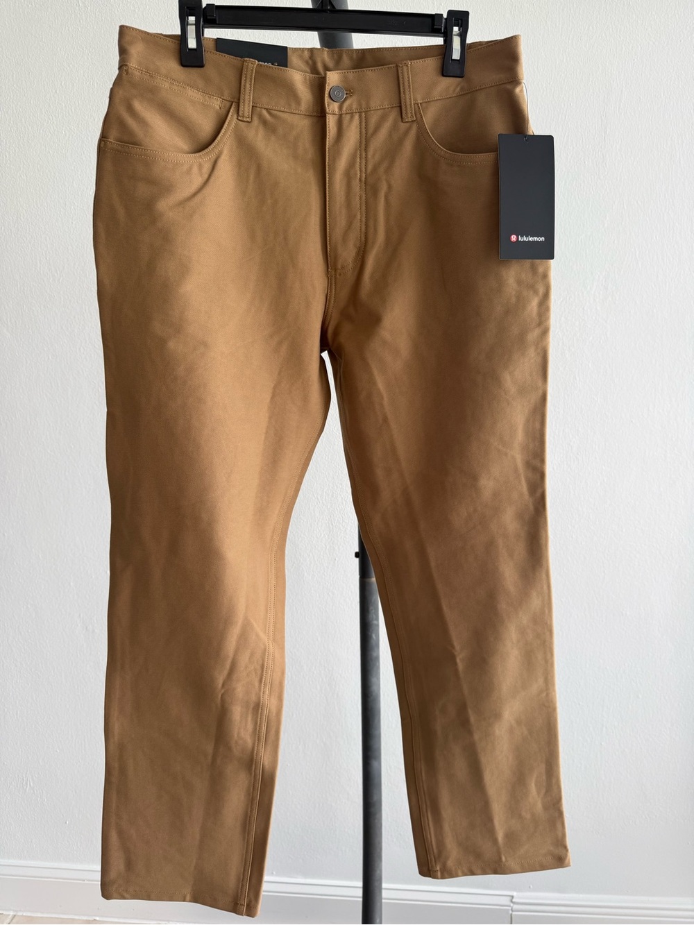 Lululemon EasyFive Classic Straight Pant 32x30 Utilitech Twill Brown NWT LM5BI2S